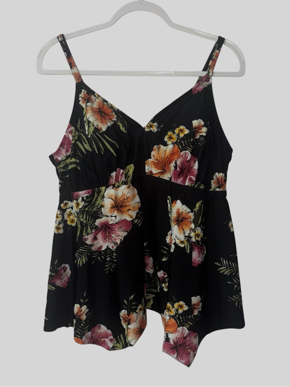 Kona Sol Black Floral V-Neck Empire Waist Padded Tankini Swim Top Womens Sz 20W